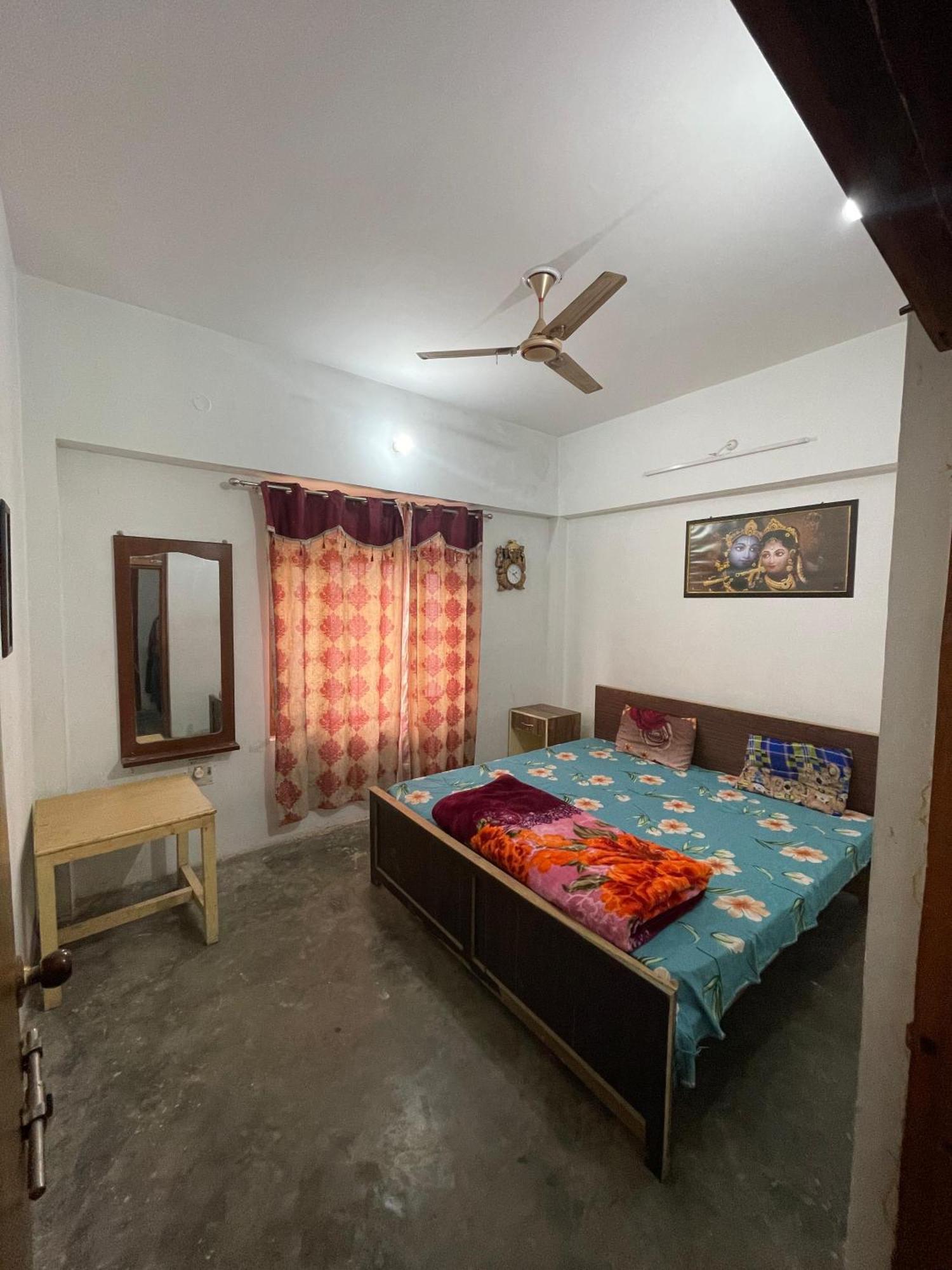 Shree Krishna Garden Jhusi Exterior foto