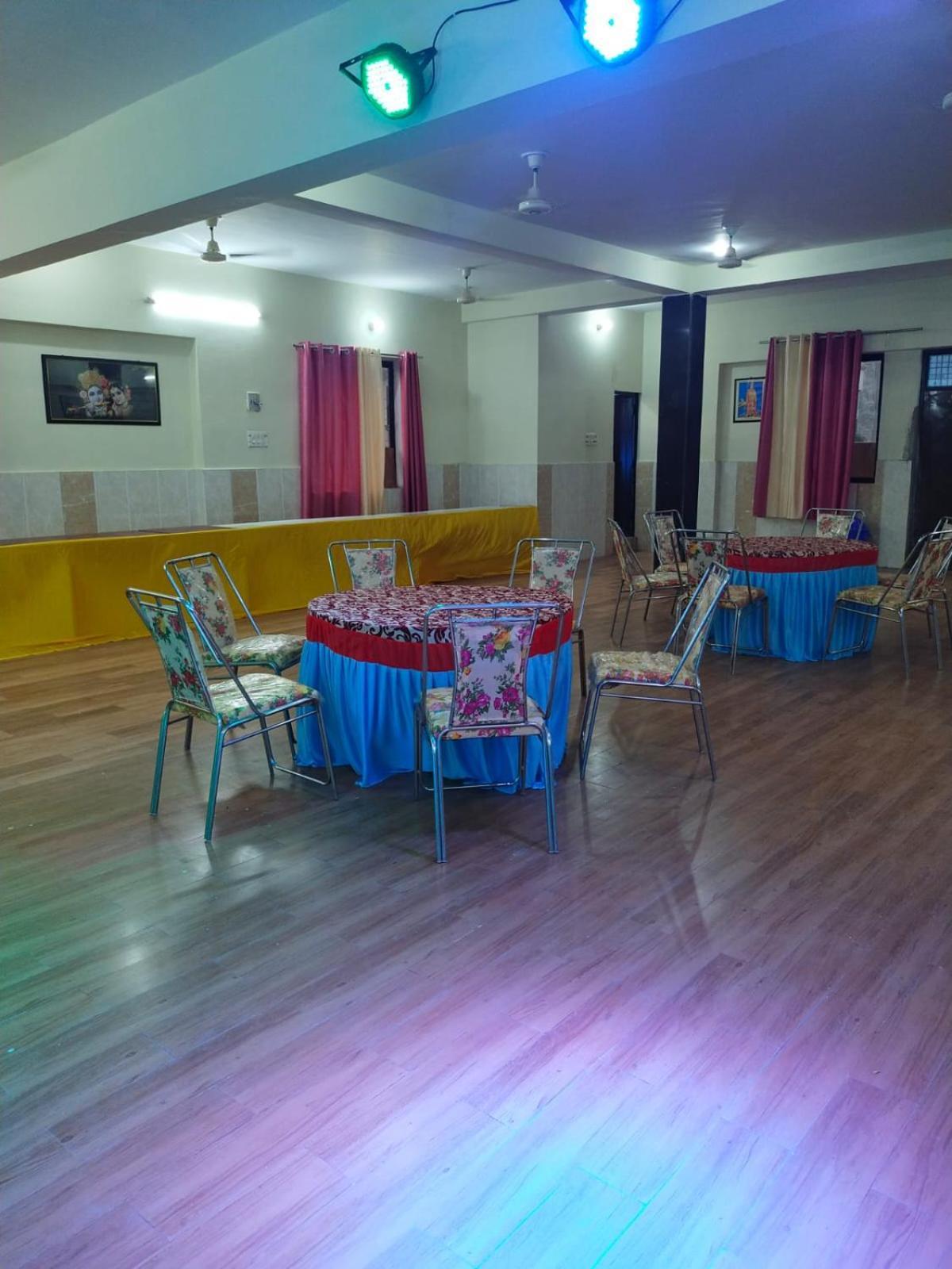 Shree Krishna Garden Jhusi Exterior foto