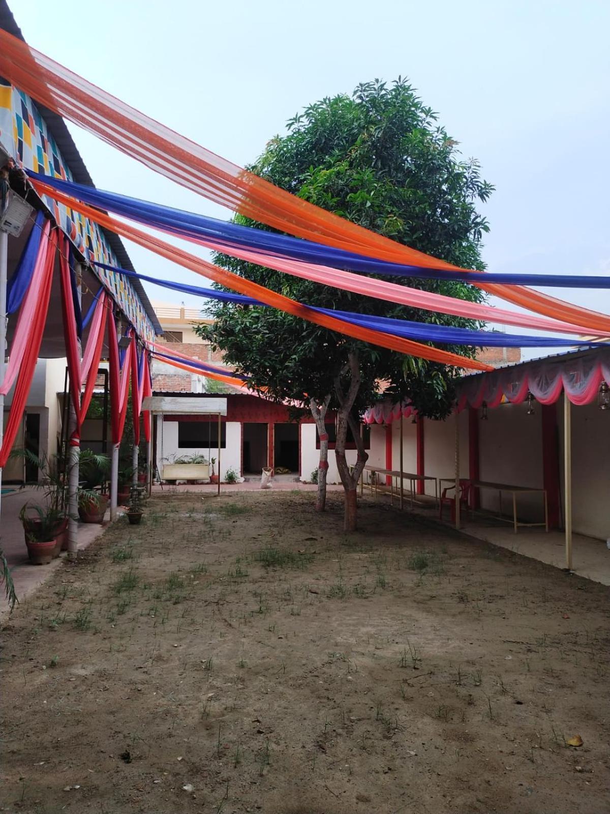 Shree Krishna Garden Jhusi Exterior foto